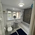 Pensionat Shared House In Chakeshill Drive Bristol