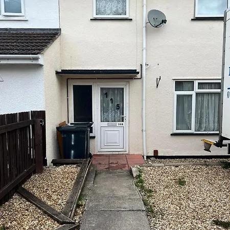 Gæstehus Shared House In Chakeshill Drive Bristol