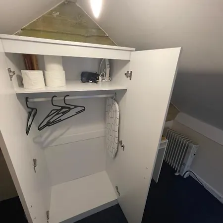 招待所 Shared House In Chakeshill Drive 布里斯托